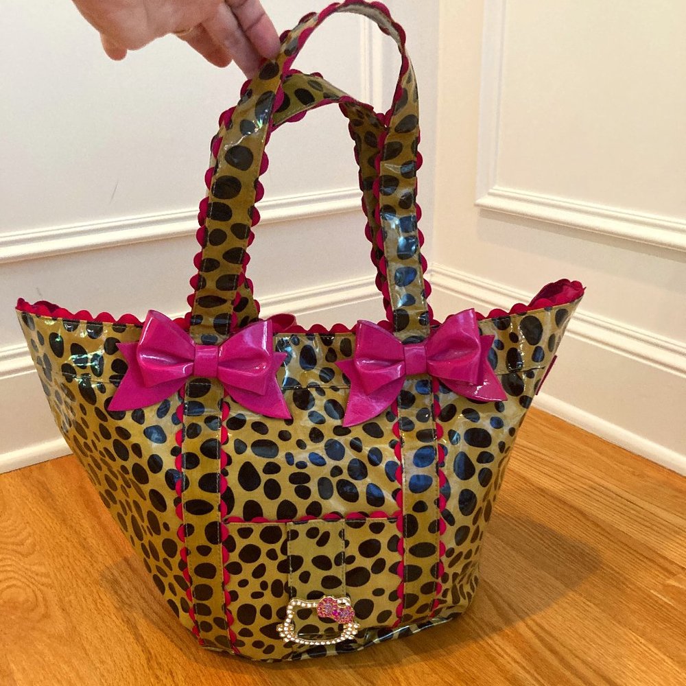 Sanrio (Hello Kitty) cheetah tote bag